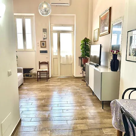 Nel Blu Dipinto Di Blu * Scilla