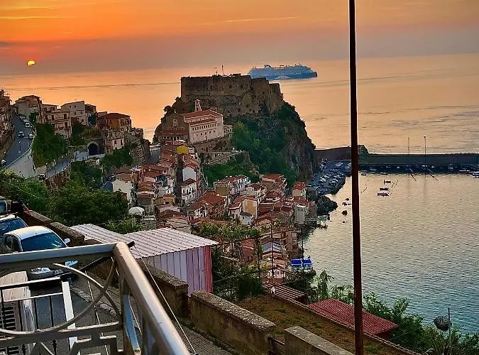 Nel Blu Dipinto Di Blu 度假居 希拉